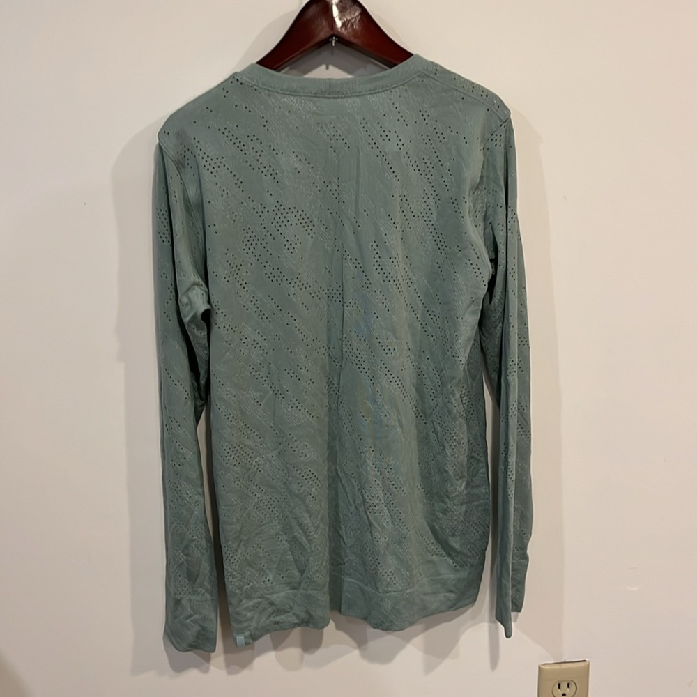 New Lululemon Swiftly Tech Ls Short - Size 8 - image 4